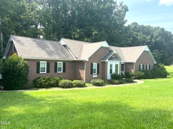 204 Stone Ln, Clayton, NC 27520