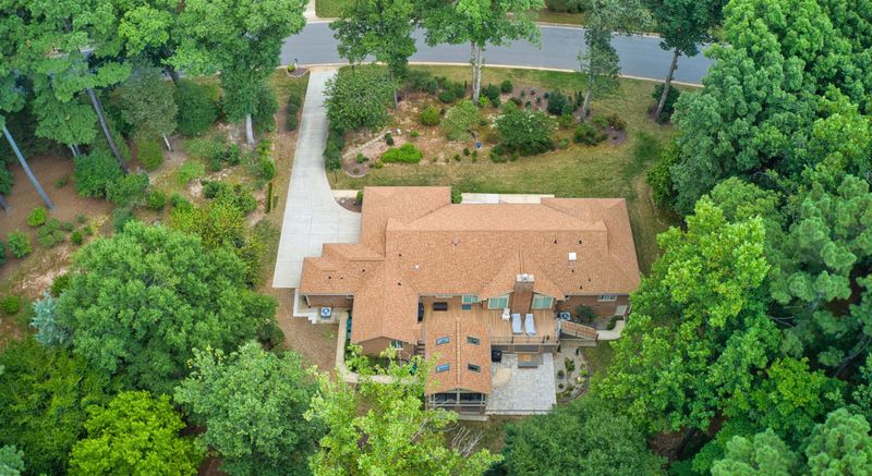 204 Summerwinds Dr, Cary, NC 27518