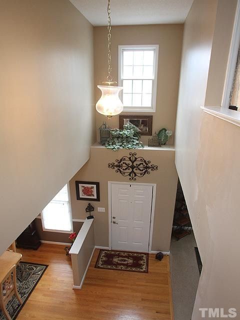 204 Swansboro Dr, Cary, NC 27529