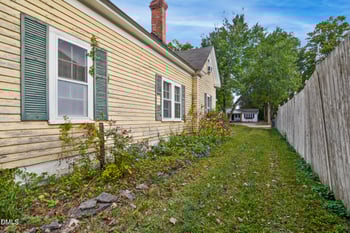 204 Sycamore St, Zebulon, NC 27597