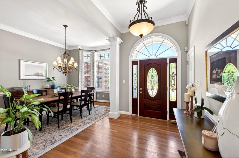 204 Temple Gate Dr, Cary, NC 27518