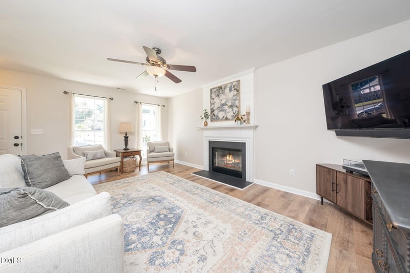 204 Tobacco Farm Dr, Apex, NC 27502