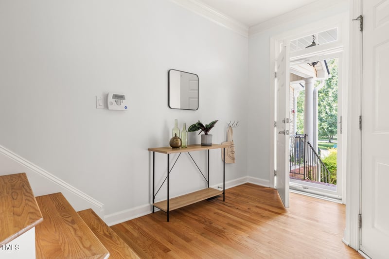 204 Towne Ridge Ln, Chapel Hill, NC 27516