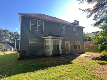 204 Trevor Ridge Dr, Holly Springs, NC 27540