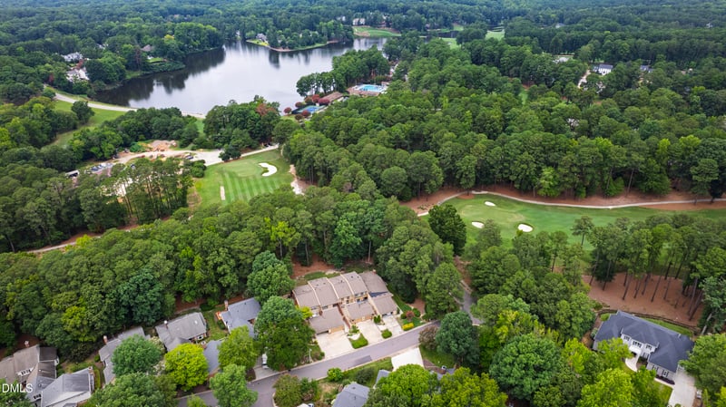 204 Tweed Cir, Cary, NC 27511