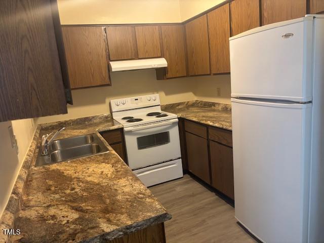 204 Virginia Pl, Cary, NC 27513