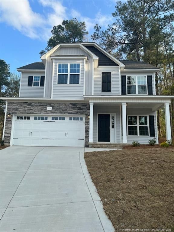 204 Walker Downs Cir, Fayetteville, NC 28305