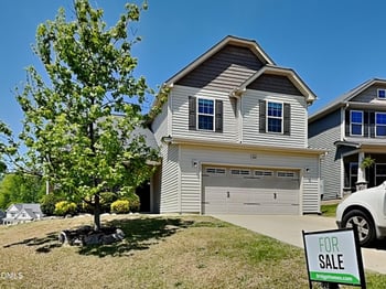 204 Webber Ln, Clayton, NC 27527