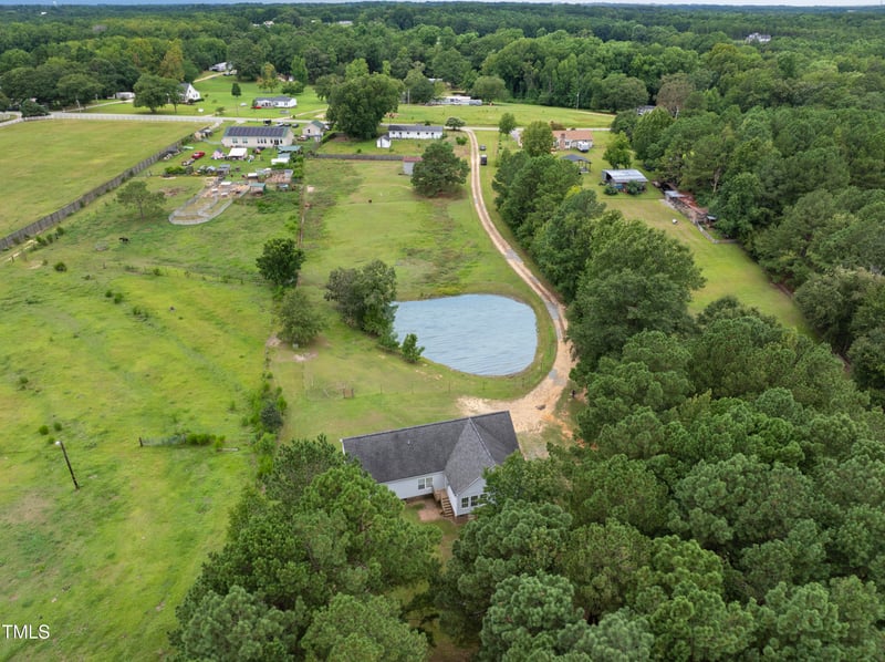 204 West Rd, Angier, NC 27501