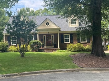 204 Westbrook Ct, Burlington, NC 27215