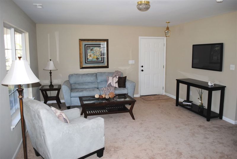 204 Woodgate Dr, Garner, NC 27529
