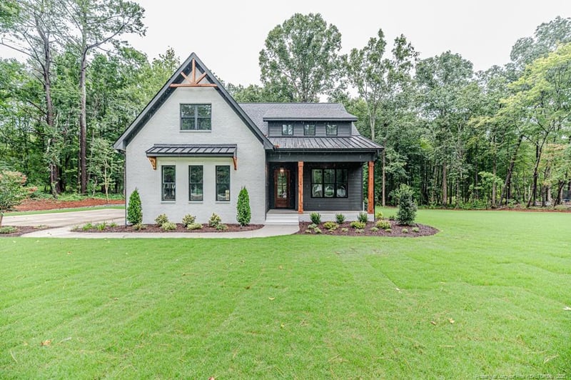 204 Zion Church Rd, Sanford, NC 27332