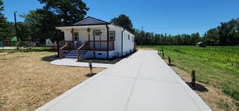 2040 Arrowhead Rd, Dunn, NC 28334