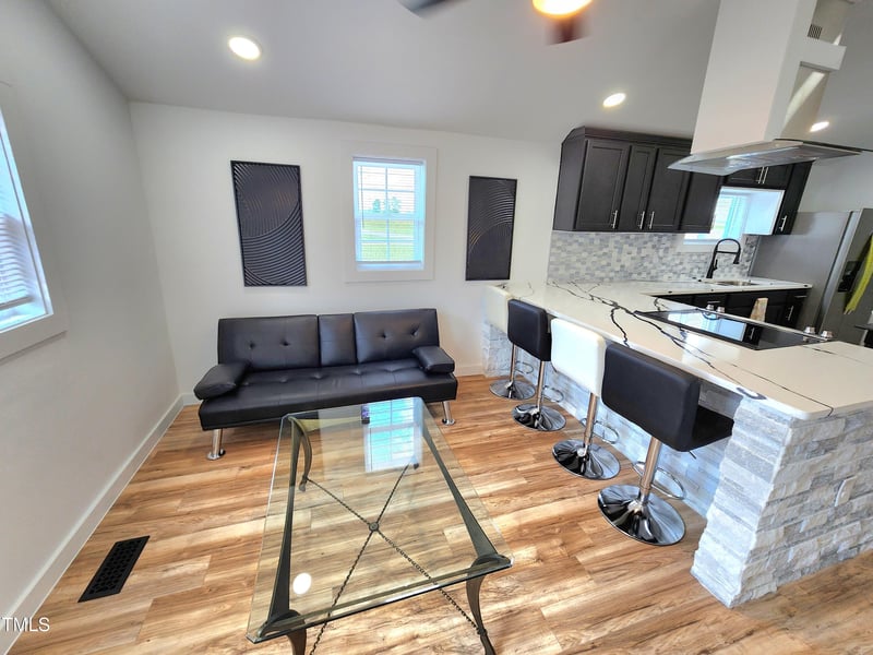 2040 Arrowhead Rd, Dunn, NC 28334