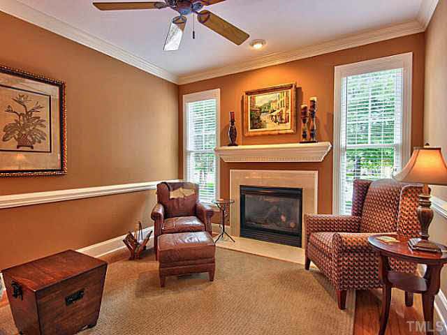 2040 Langham Ln, Raleigh, NC 27615