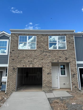 2041 Glen Crossing Dr, Durham, NC 27704
