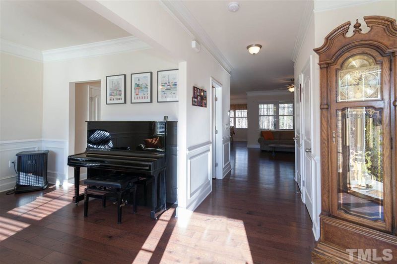 2041 Weston Green Loop, Cary, NC 27513