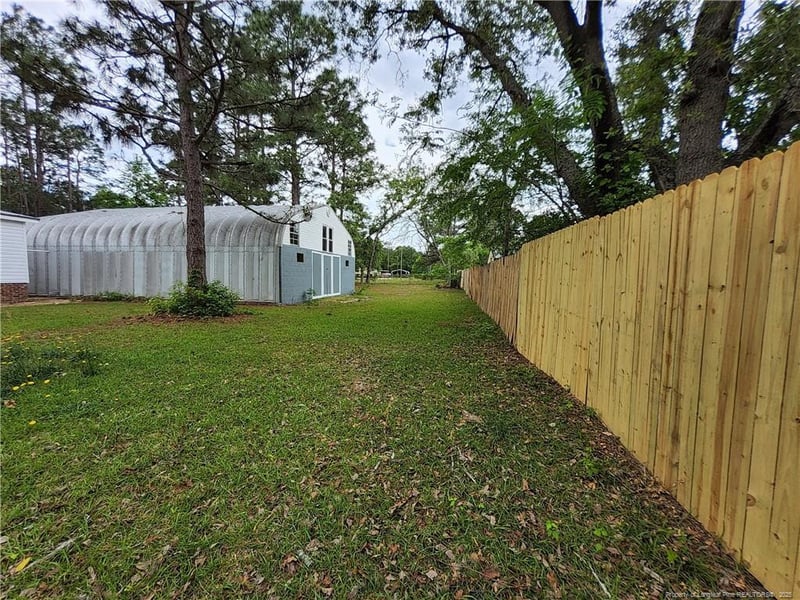 2043 Fennell Rd, Hope Mills, NC 28348