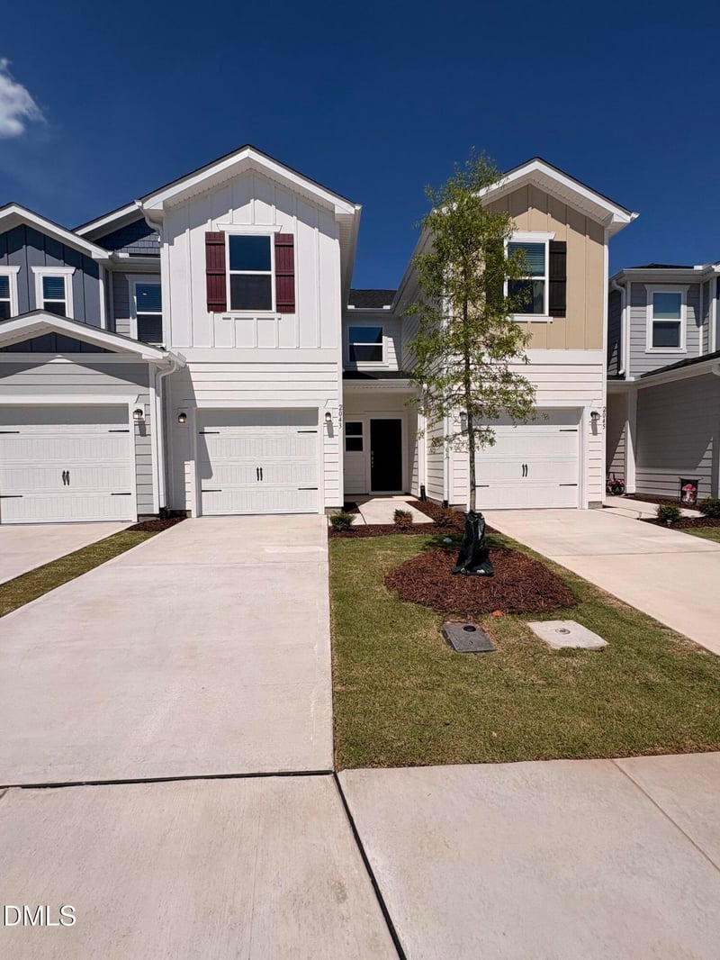 2043 Oakdale Dr, Durham, NC 27703