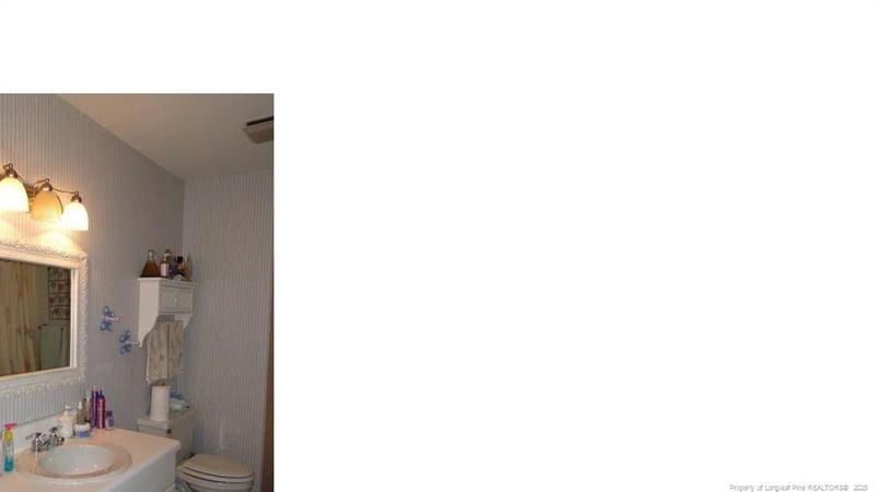 2043 Plantation Dr, Sanford, NC 27330