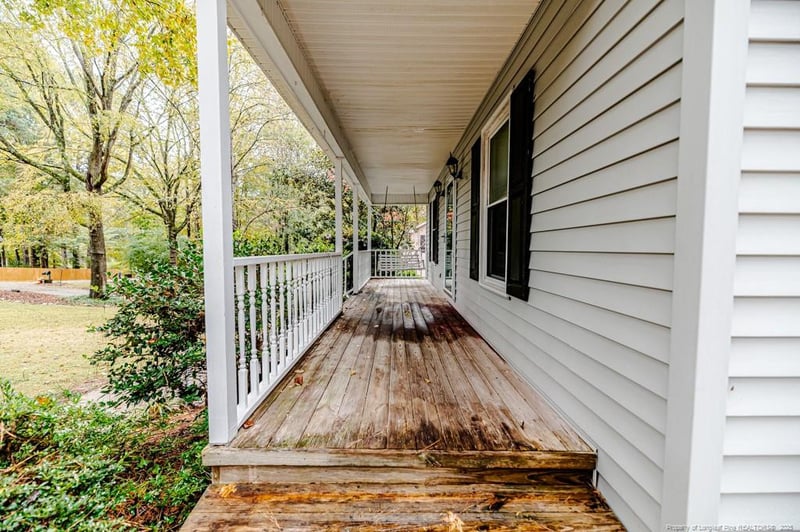 2043 Plantation Dr, Sanford, NC 27330