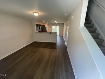 2043 Wiggins Village Dr, Youngsville, NC 27596