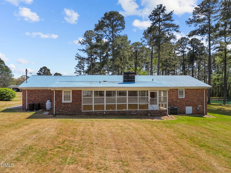2044 Bethlehem Rd, Raleigh, NC 27610