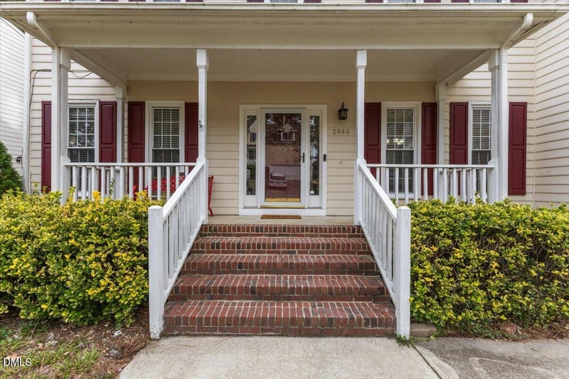 2044 Muirfield Village Way, Raleigh, NC 27604