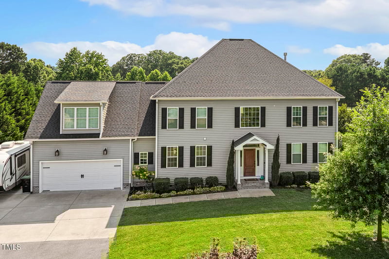 2045 Herbert Akins Rd, Fuquay Varina, NC 27526