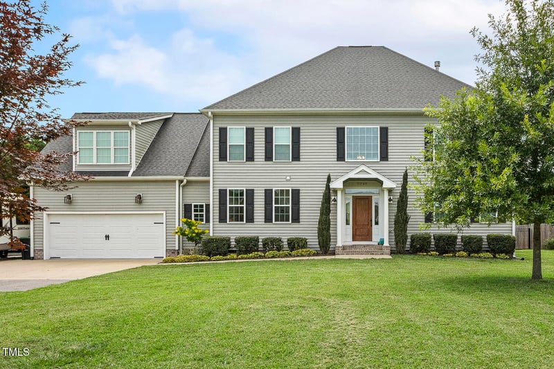 2045 Herbert Akins Rd, Fuquay Varina, NC 27526