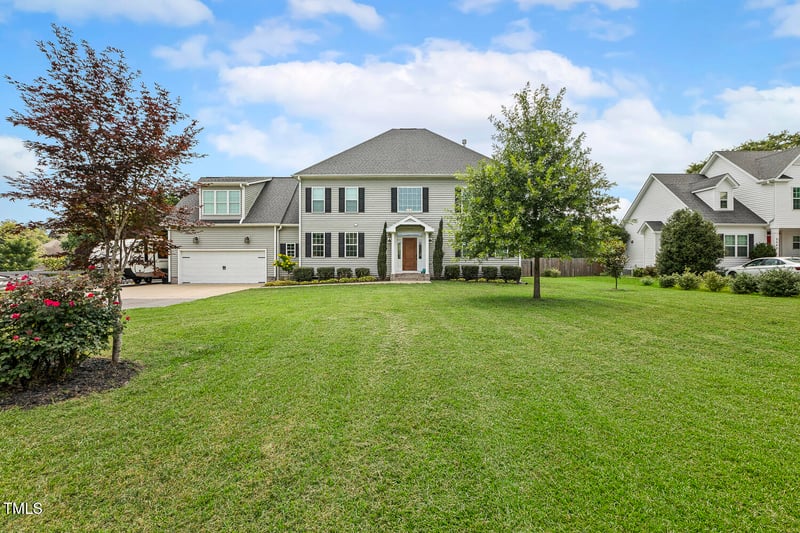 2045 Herbert Akins Rd, Fuquay Varina, NC 27526