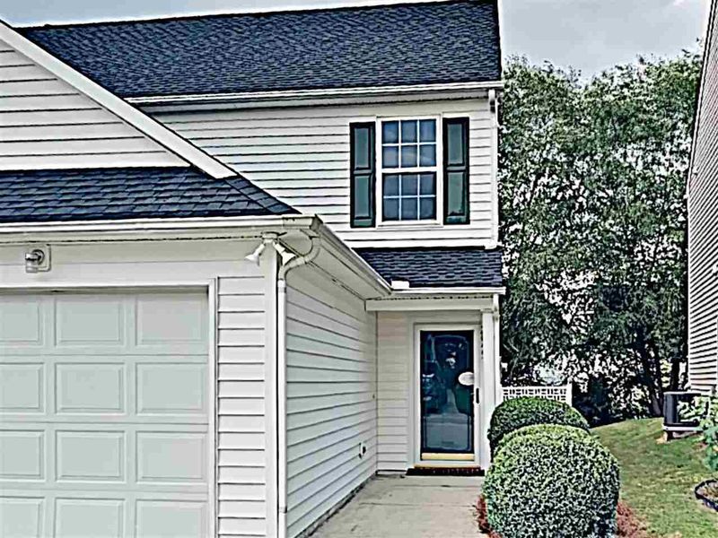 2045 Persimmon Rg, Raleigh, NC 27604