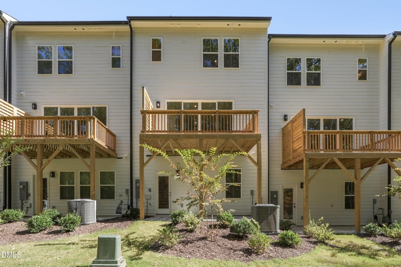2045 Trident Maple Ln, Chapel Hill, NC 27517