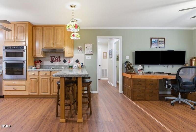 2045 Twin Acres Rd, Clayton, NC 27520