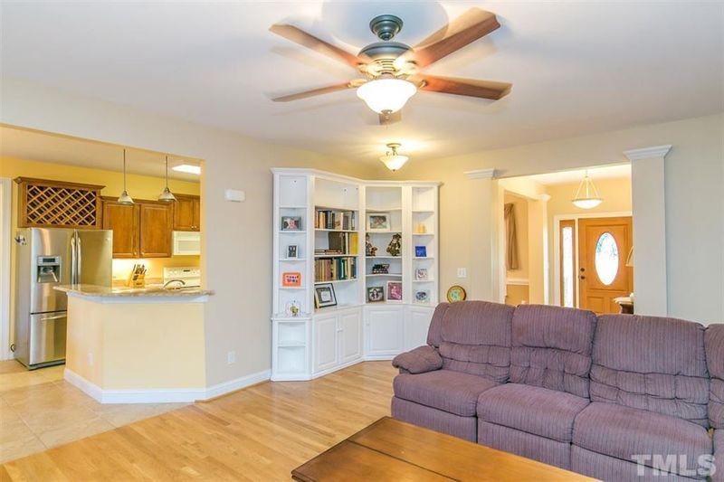 2046 Landmark Dr, Franklinton, NC 27525