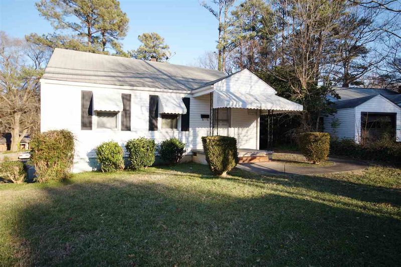 2046 Wake Forest Rd, Raleigh, NC 27608