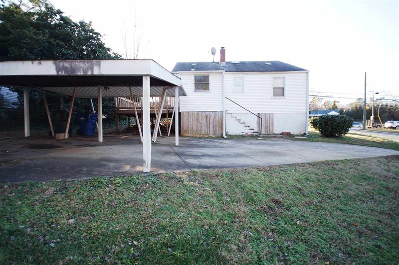 2046 Wake Forest Rd, Raleigh, NC 27608