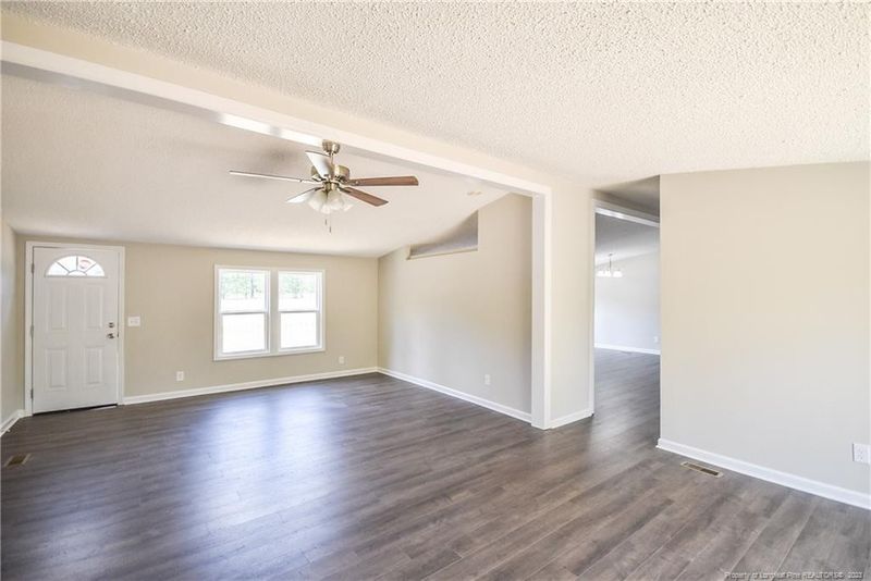 2047 Docs Rd, Lillington, NC 27546