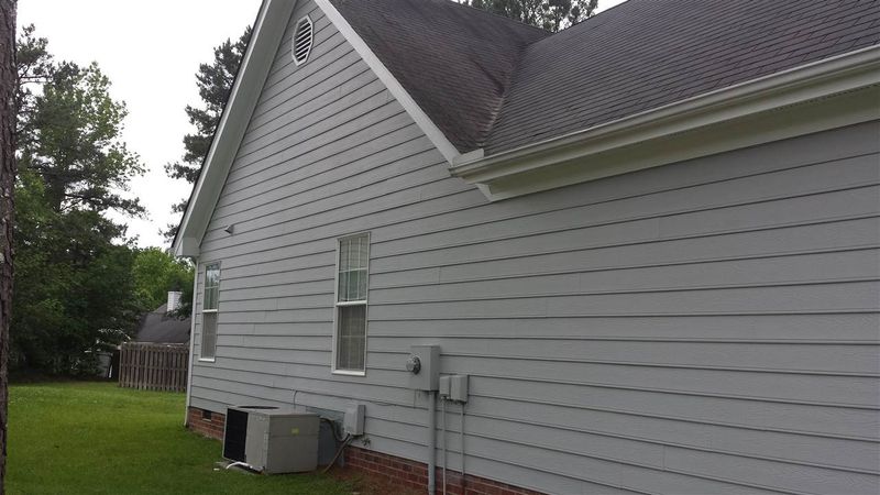 2047 Garry Ct, Creedmoor, NC 27522