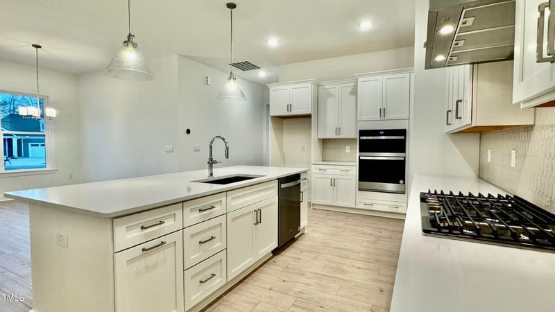 2048 Abbeyhill Dr #98, Raleigh, NC 27610