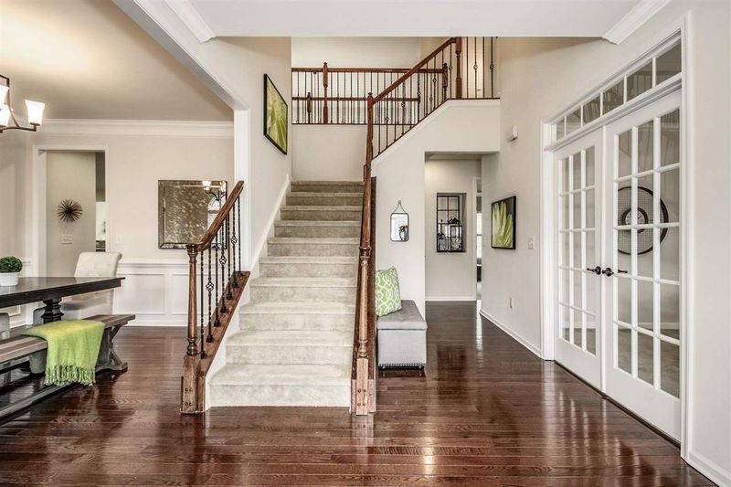 2048 Pineola Bog Trl, Apex, NC 27502
