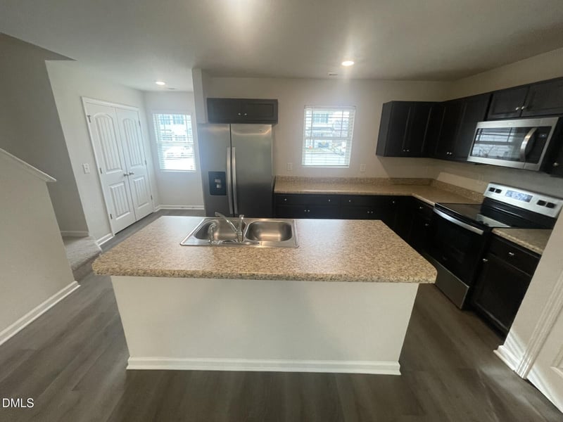 2048 Wiggins Village Dr, Youngsville, NC 27596