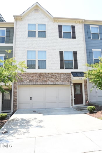 2049 Ackerman Hill Dr, Apex, NC 27502