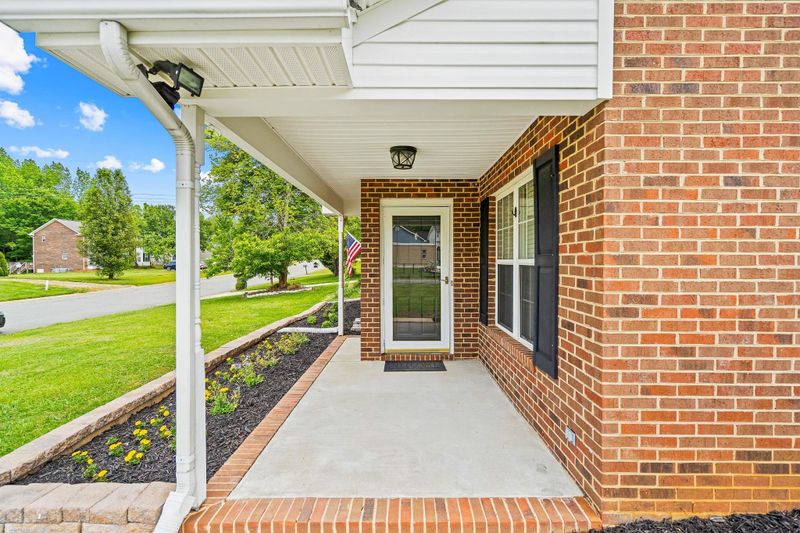 205 A Mallard Creek Dr #A, Graham, NC 27253