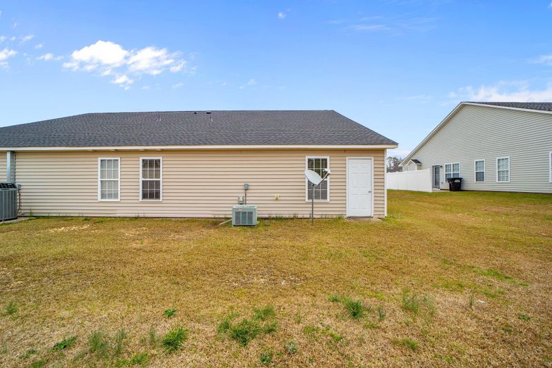 205 Ariel St, Lillington, NC 27546