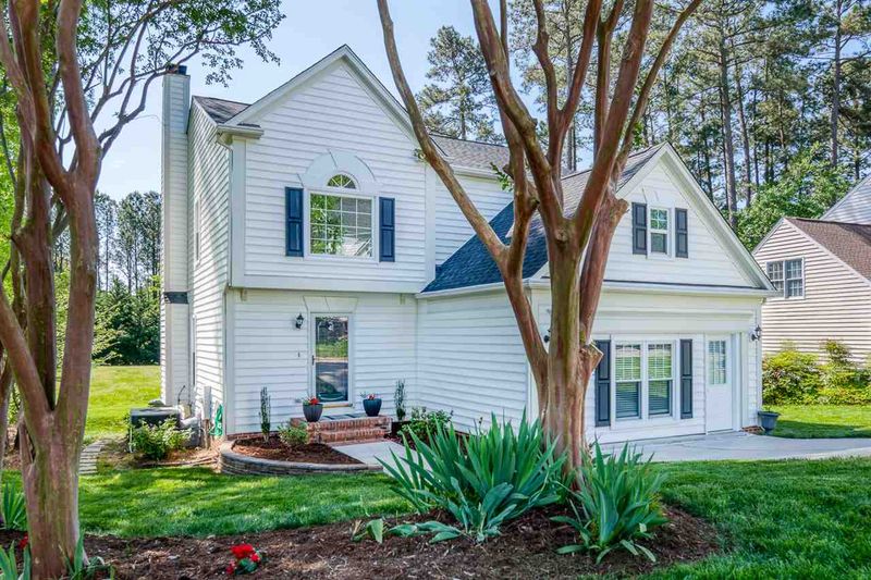 205 Ashley Brook Ct, Cary, NC 27513