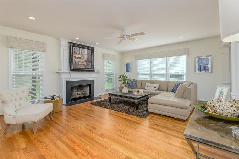 205 Ashley Brook Ct, Cary, NC 27513