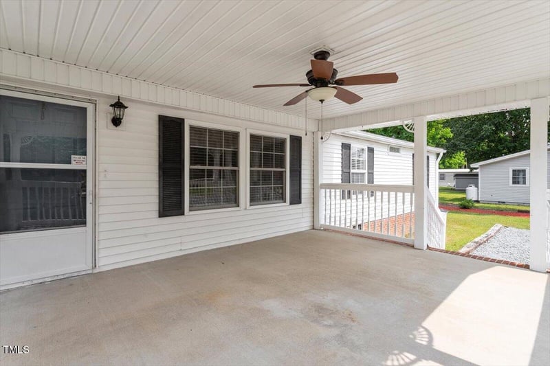 205 Austin St, Four Oaks, NC 27524