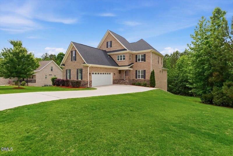 205 Avocet Ln, Clayton, NC 27520