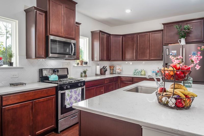 205 Azalea View Way, Holly Springs, NC 27540